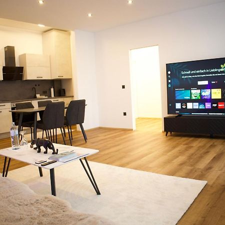 Dc Lofts I Modernes Loft In Der Stadt Salzburg Fuer Bis Zu 5 Personen Eksteriør bilde